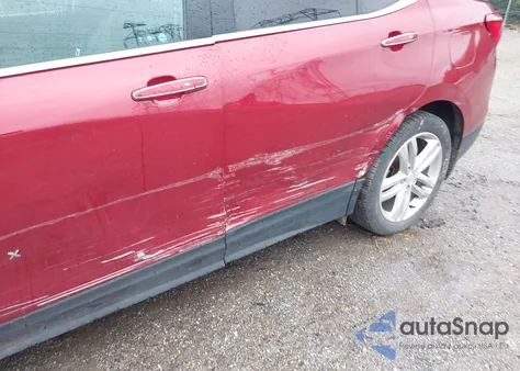 2018 Chevrolet Equinox Premier from USA, damaged, VIN 2GNAXVEV4J6101897